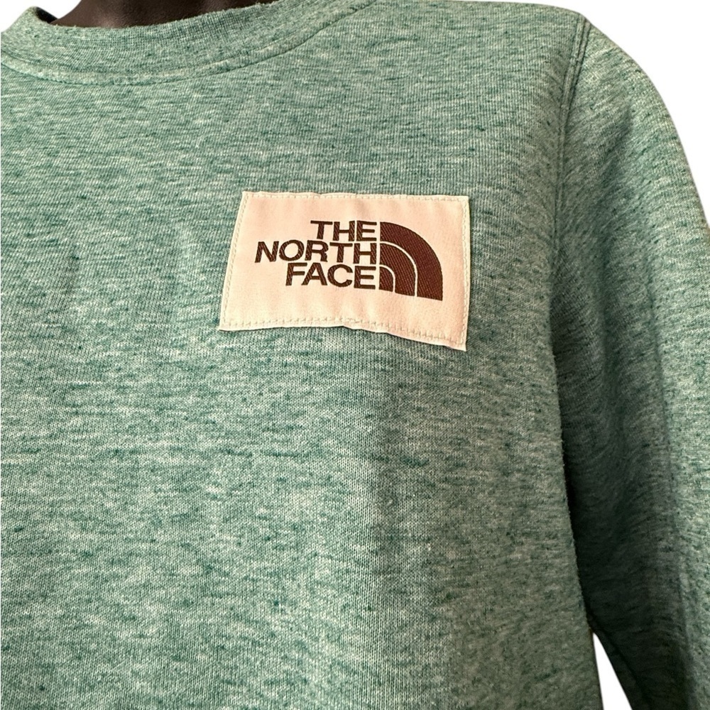 North Face Performance Sweatshirt - Picture 4 of 6
